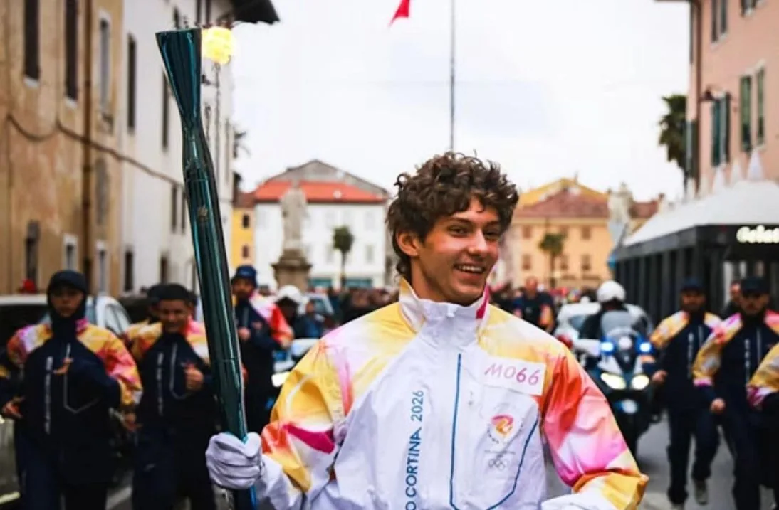 Kimi Joins Olympic Torch Relay in Italy