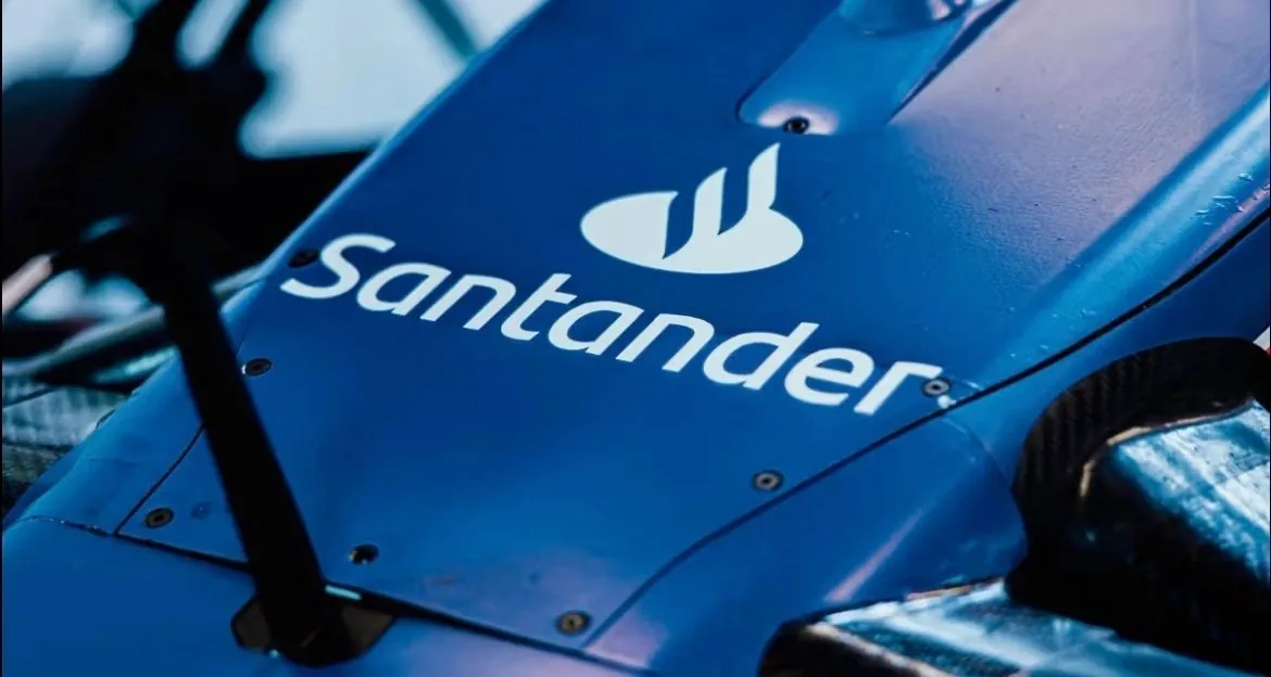 Santander Signs with Williams