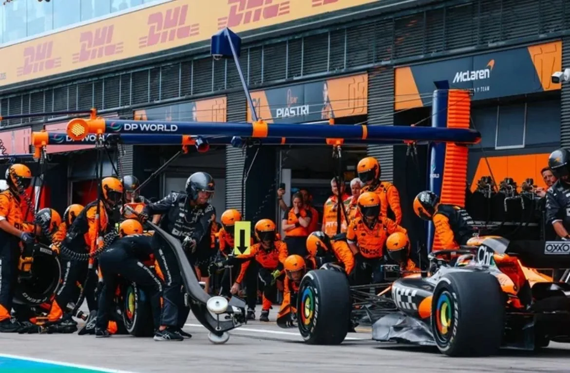 DHL Fastest Pit Stop:McLaren On Top