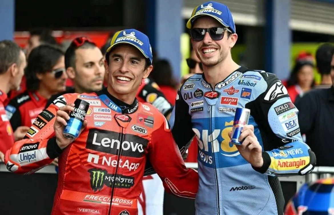 Family Domination:Marquez Duo Tops Sprint