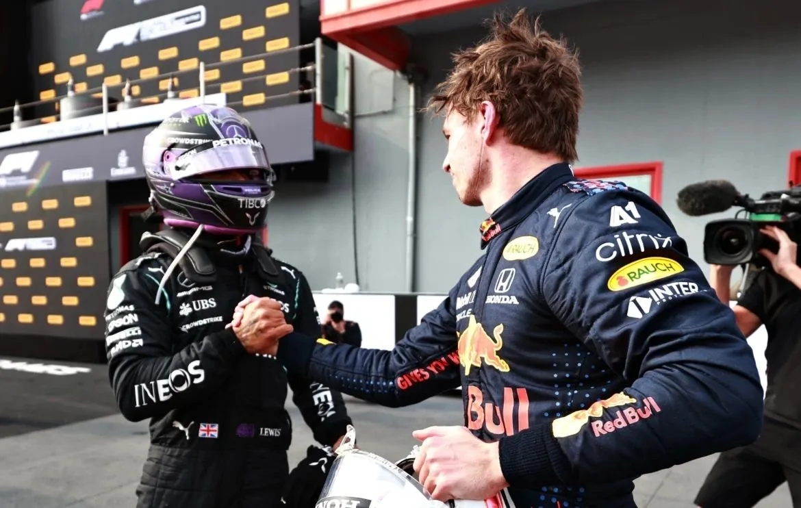 2021:Red Bull vs Mercedes War on Wheels