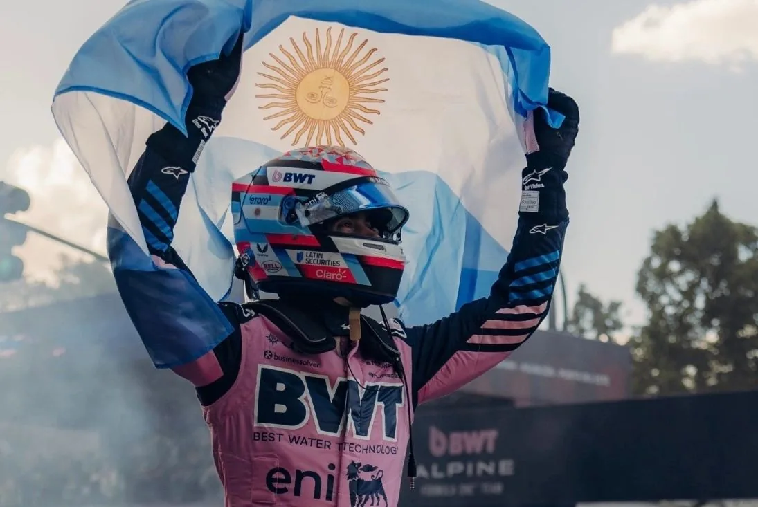 Argentina Welcomes Home Hero 