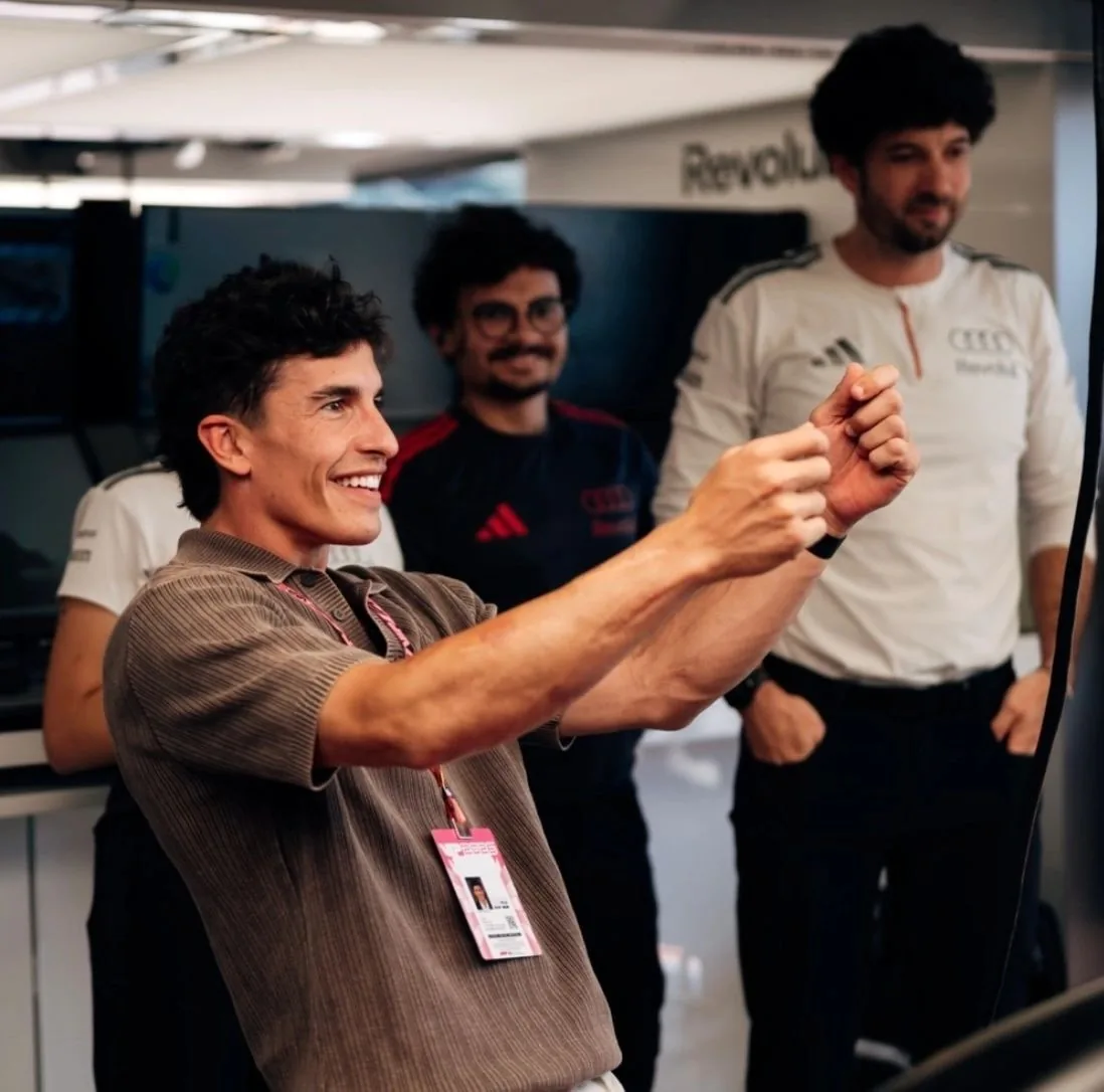 Quartararo and Marquez Among the Guests in the Barcelona Paddock 